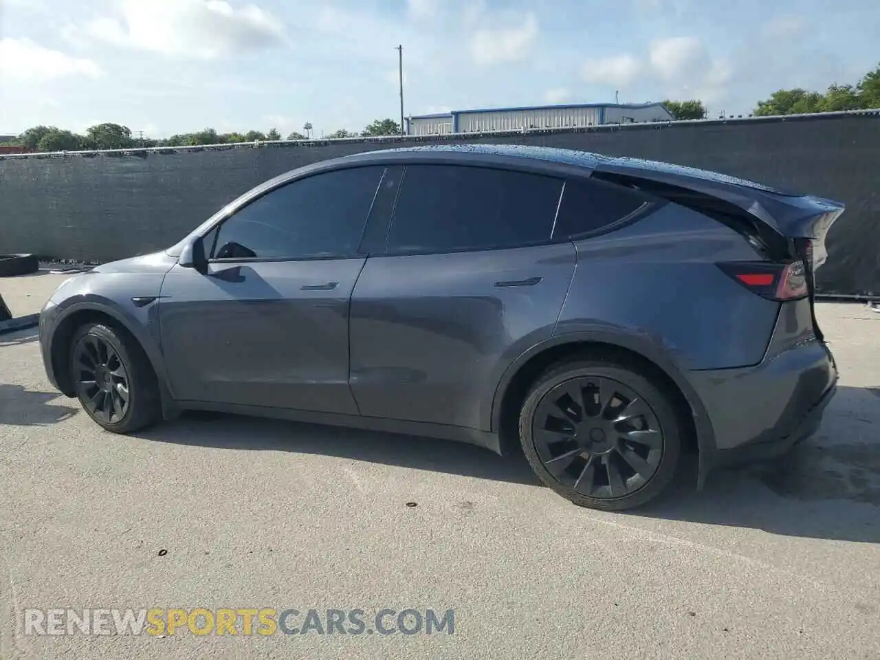 2 Photograph of a damaged car 5YJYGDEE4MF295556 TESLA MODEL Y 2021