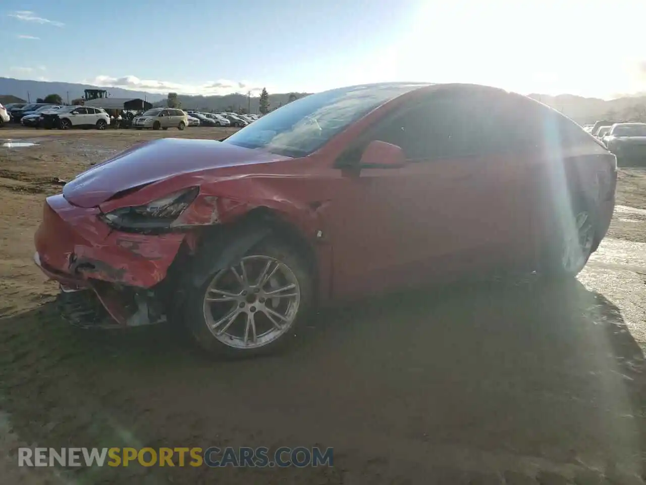 1 Photograph of a damaged car 5YJYGDEE5MF066612 TESLA MODEL Y 2021