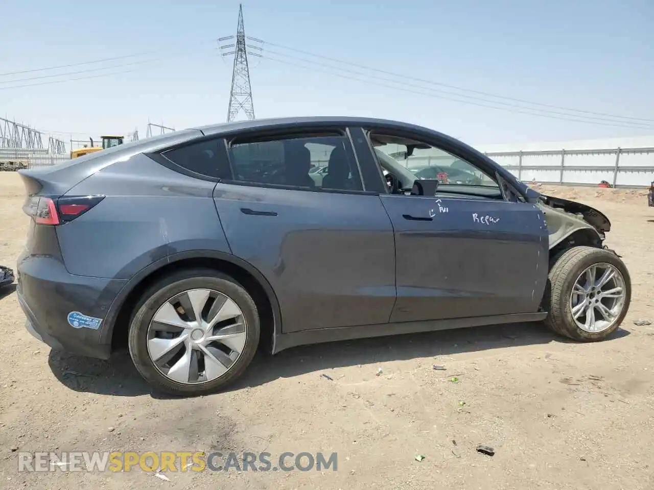 3 Photograph of a damaged car 5YJYGDEE5MF090814 TESLA MODEL Y 2021