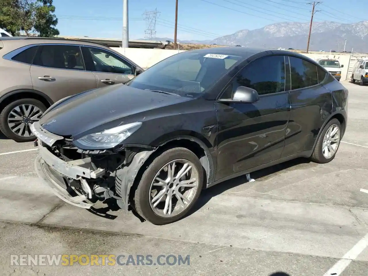 1 Photograph of a damaged car 5YJYGDEE5MF091557 TESLA MODEL Y 2021
