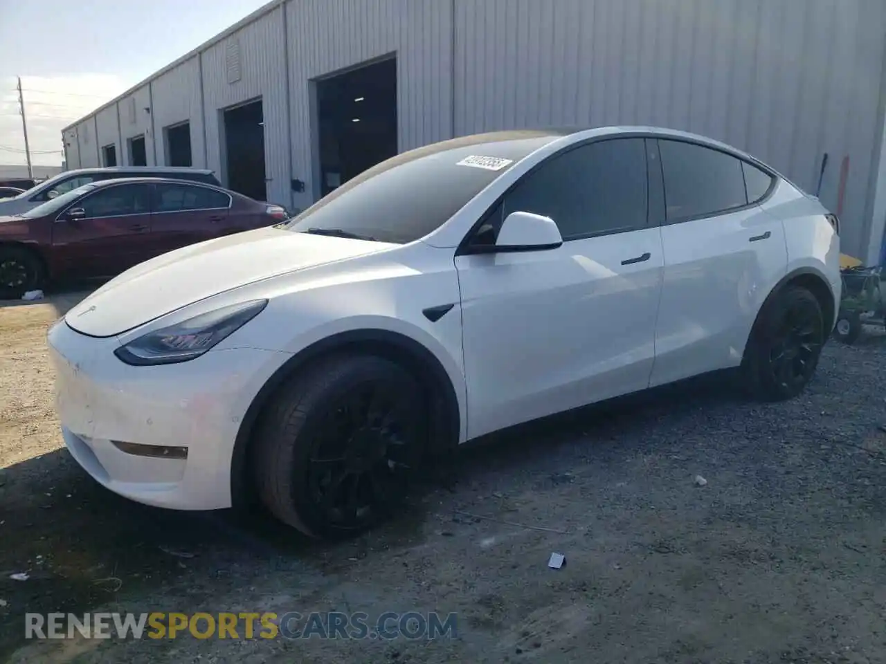1 Photograph of a damaged car 5YJYGDEE5MF103450 TESLA MODEL Y 2021