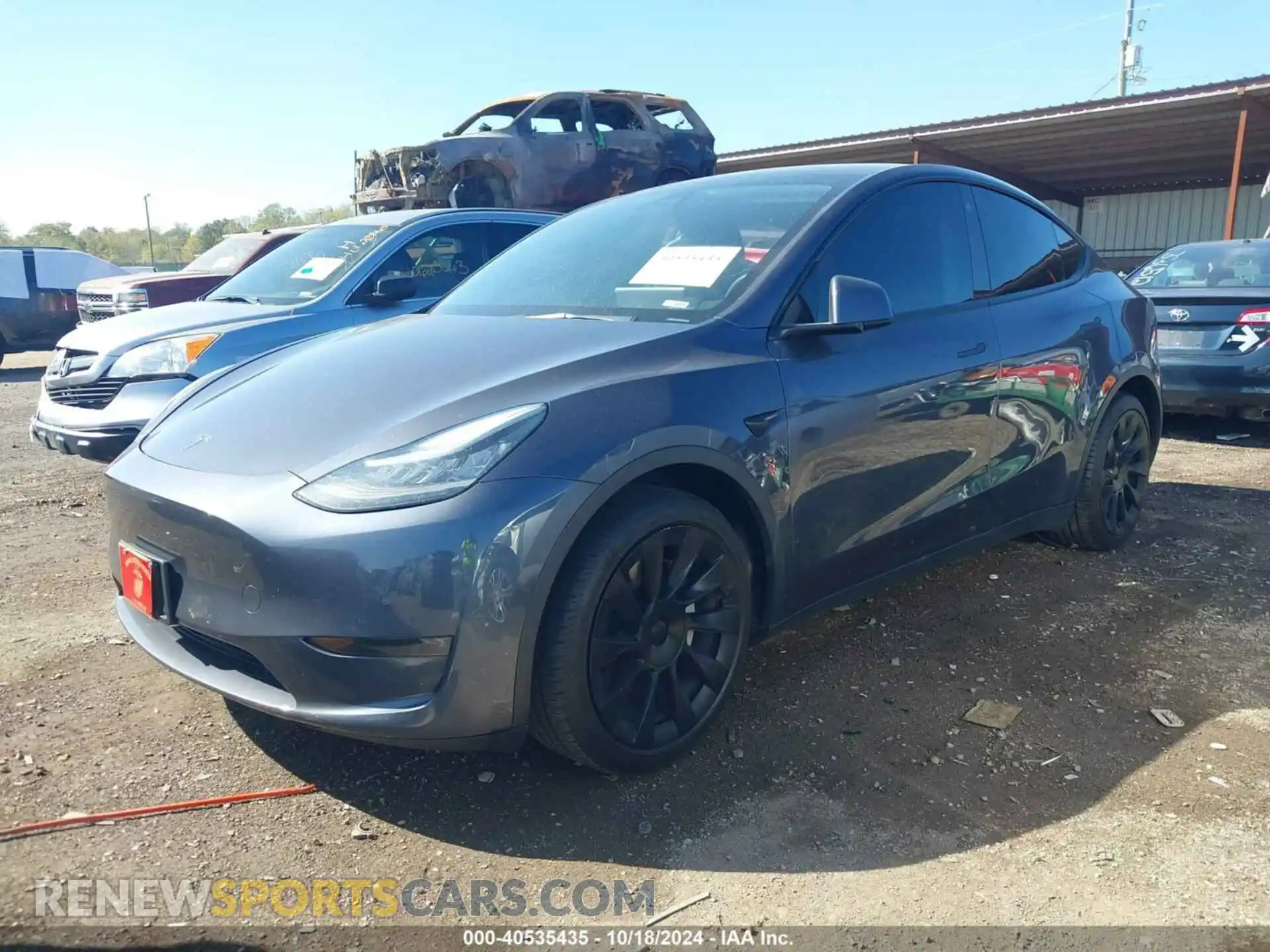 2 Photograph of a damaged car 5YJYGDEE5MF108325 TESLA MODEL Y 2021