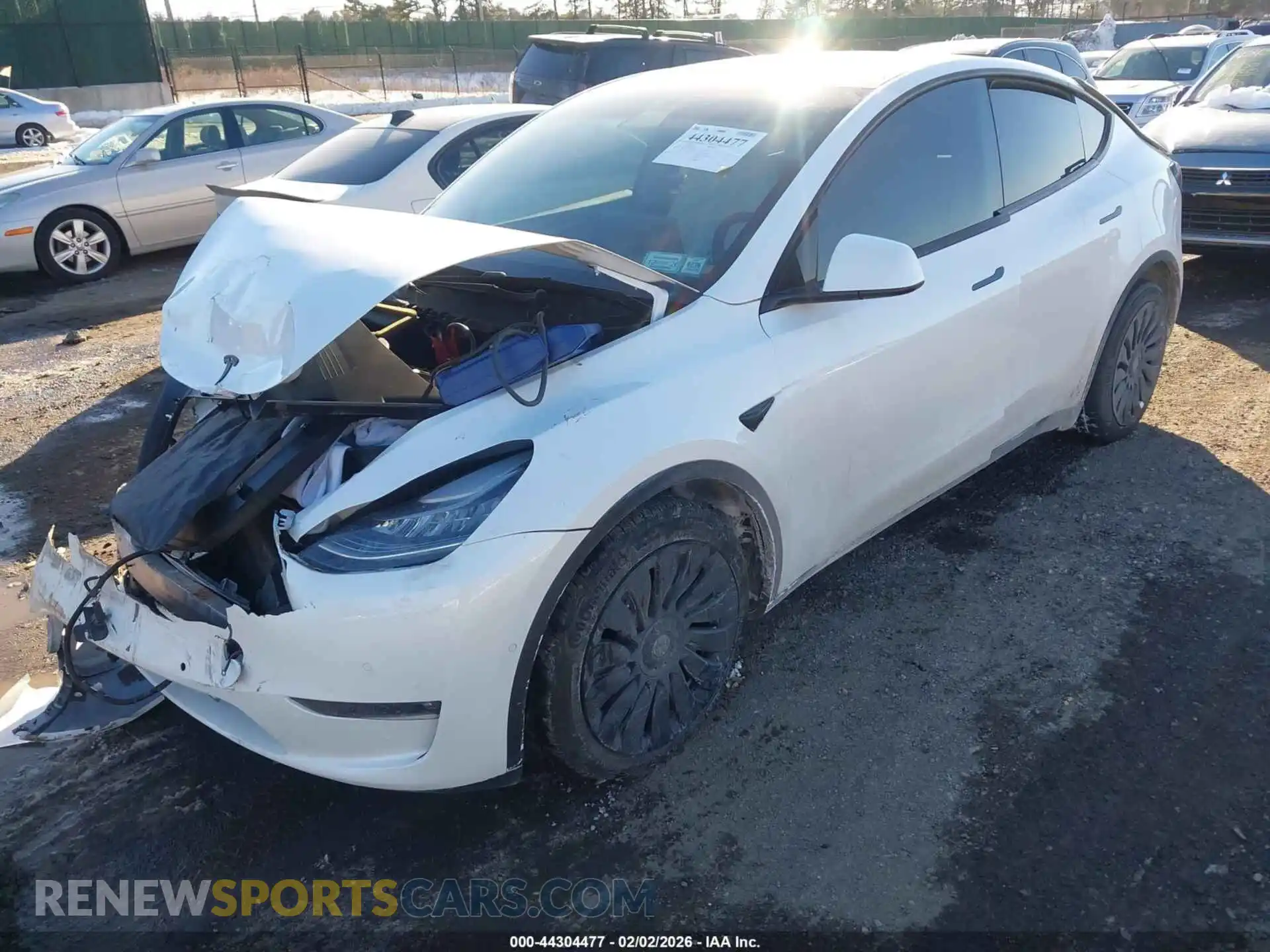 2 Photograph of a damaged car 5YJYGDEE5MF118949 TESLA MODEL Y 2021