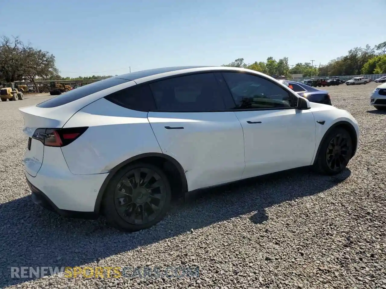 3 Photograph of a damaged car 5YJYGDEE5MF141440 TESLA MODEL Y 2021