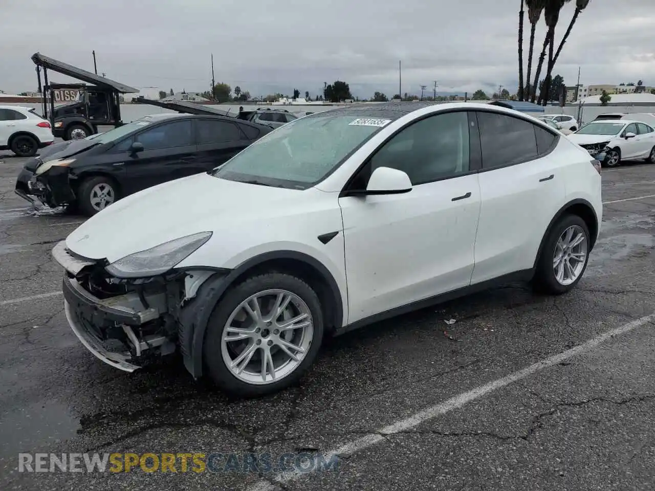 1 Photograph of a damaged car 5YJYGDEE5MF173255 TESLA MODEL Y 2021