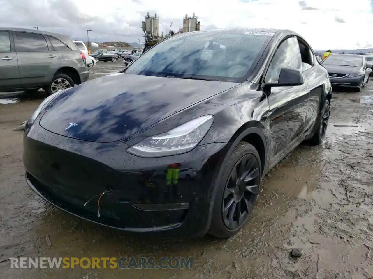 2 Photograph of a damaged car 5YJYGDEE5MF216475 TESLA MODEL Y 2021