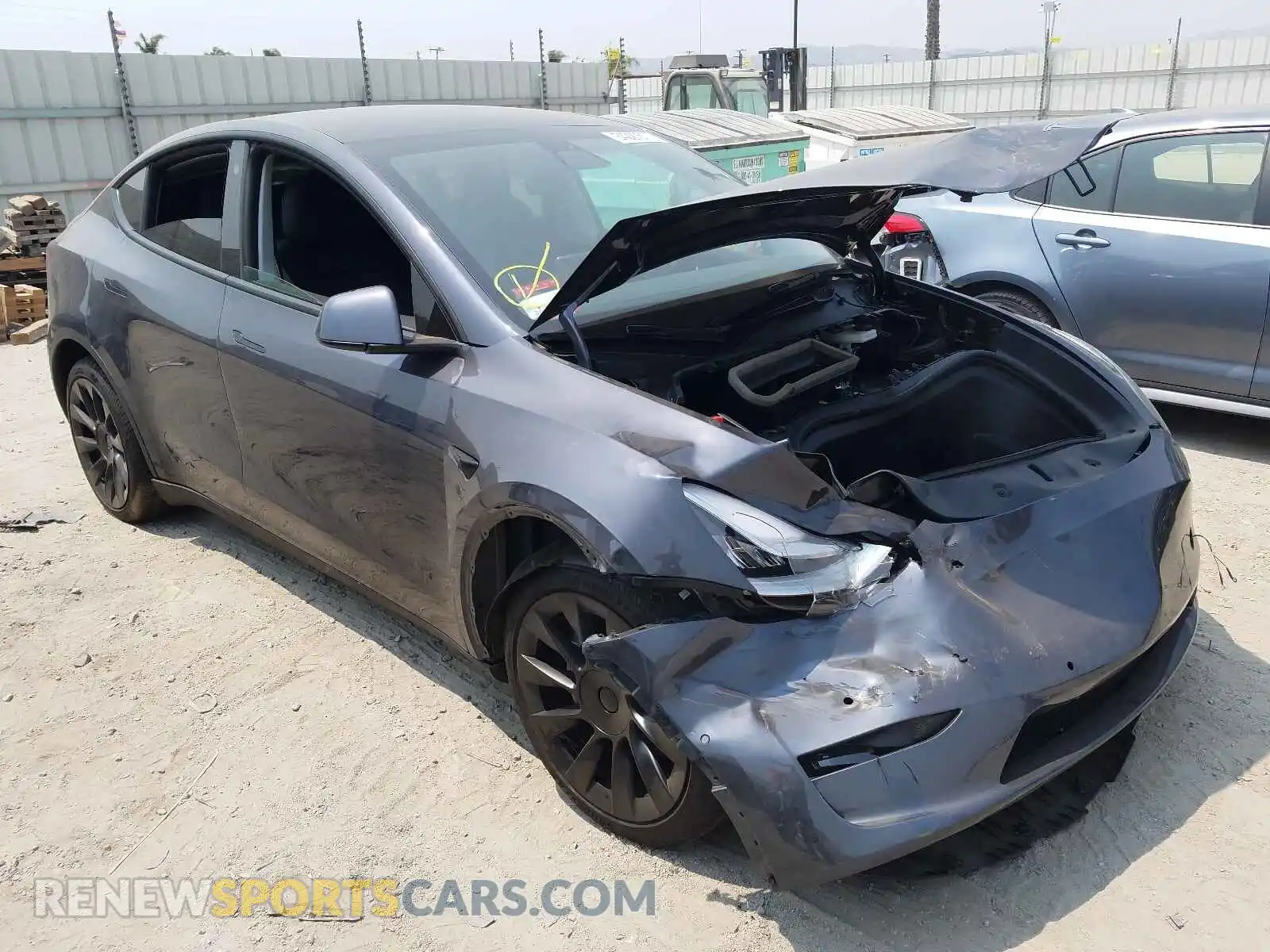 1 Photograph of a damaged car 5YJYGDEE5MF222843 TESLA MODEL Y 2021
