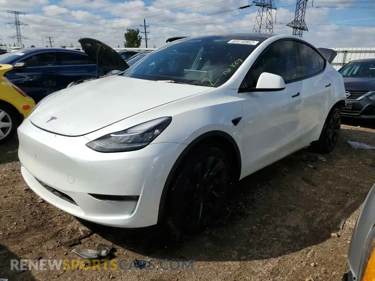 2 Photograph of a damaged car 5YJYGDEE5MF225158 TESLA MODEL Y 2021