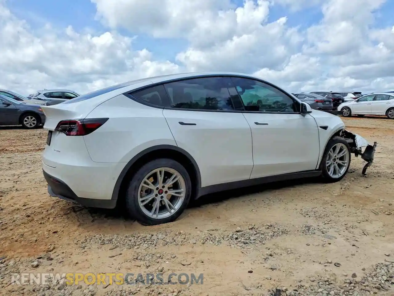3 fotografías del automóvil dañado 5YJYGDEE5MF228903 TESLA MODEL Y 2021