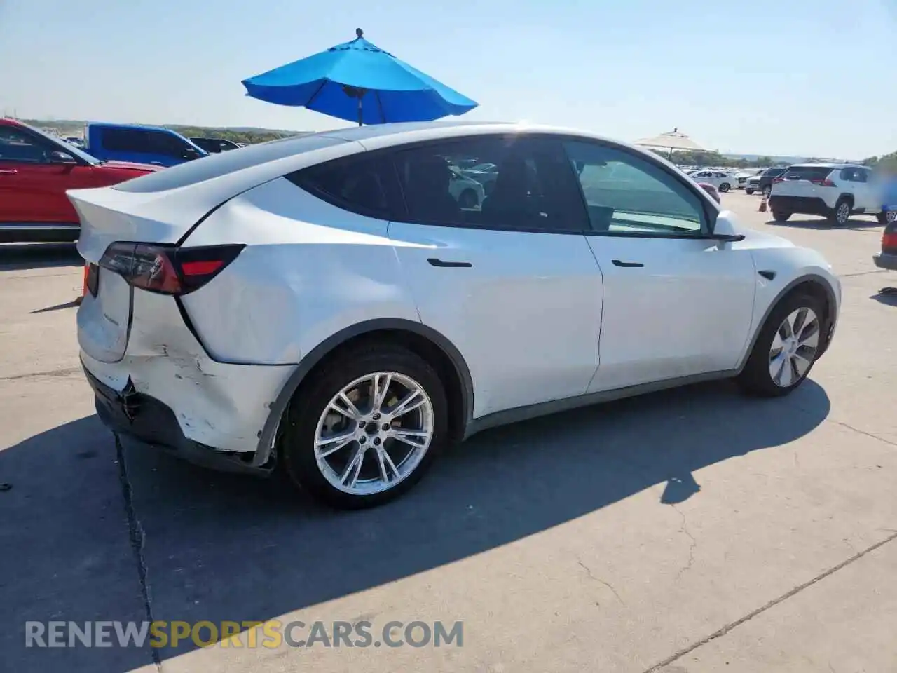3 Photograph of a damaged car 5YJYGDEE5MF255969 TESLA MODEL Y 2021