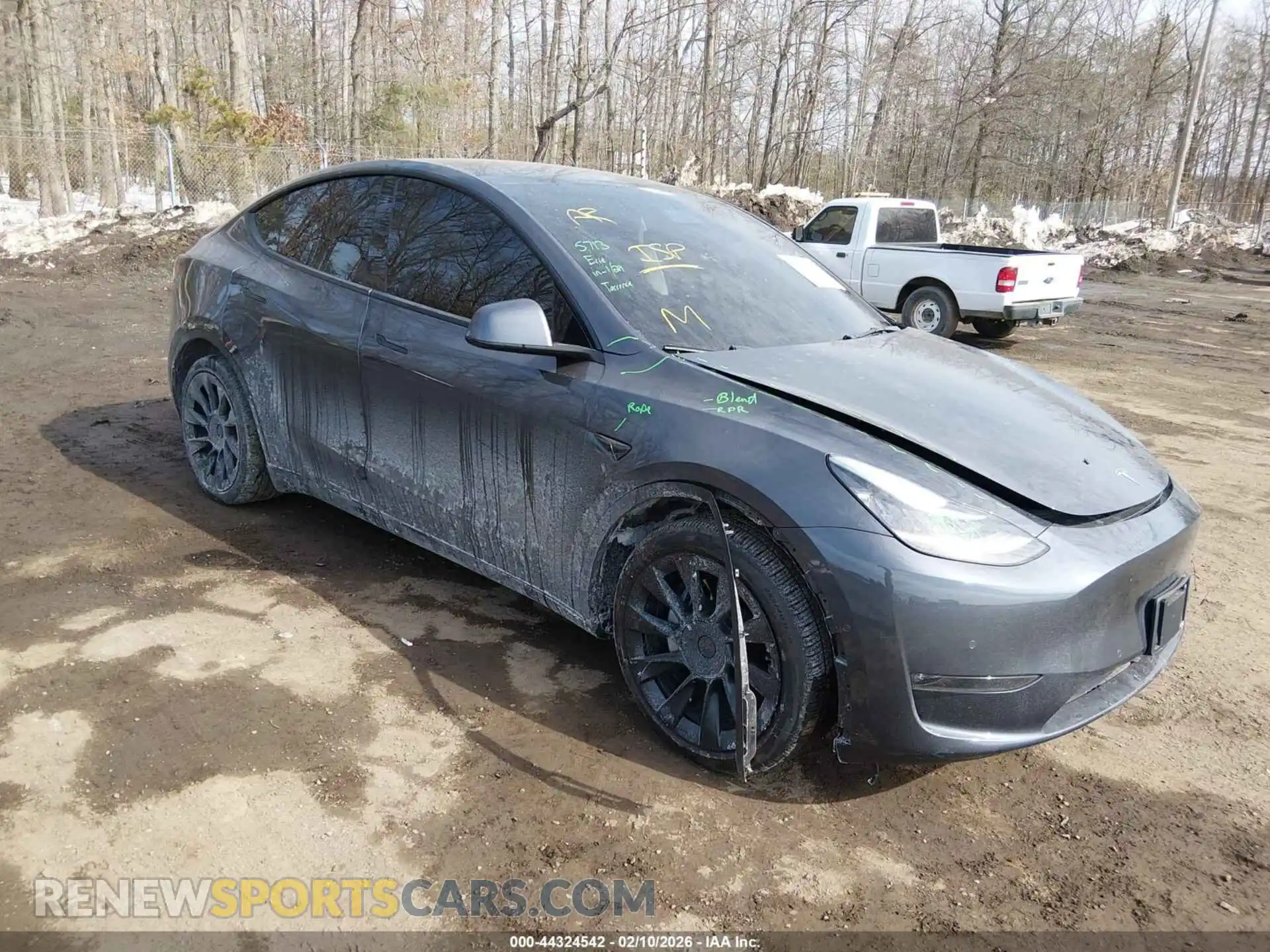 1 Photograph of a damaged car 5YJYGDEE5MF256426 TESLA MODEL Y 2021