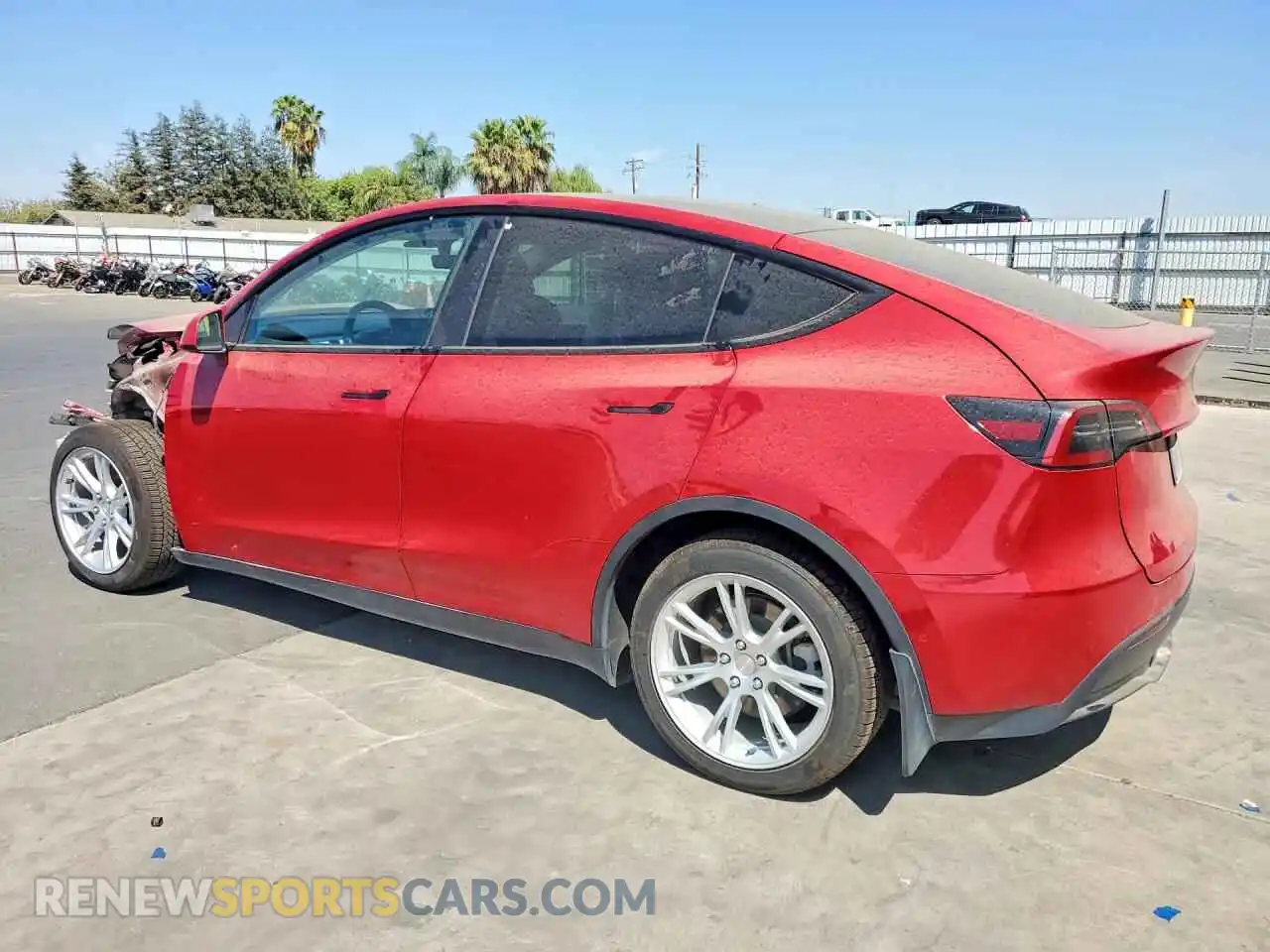 2 Photograph of a damaged car 5YJYGDEE5MF298000 TESLA MODEL Y 2021