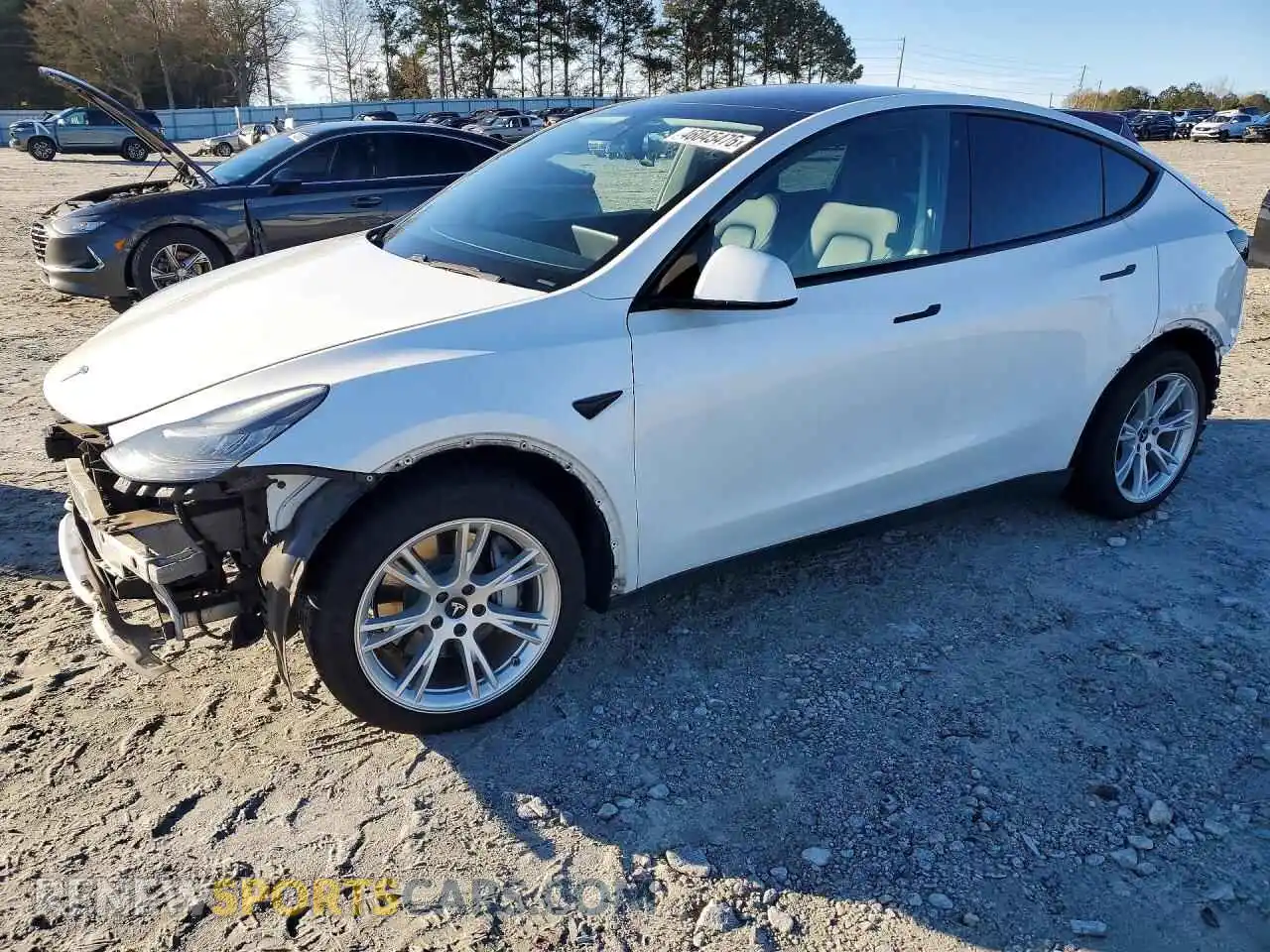 1 Photograph of a damaged car 5YJYGDEE6MF064027 TESLA MODEL Y 2021