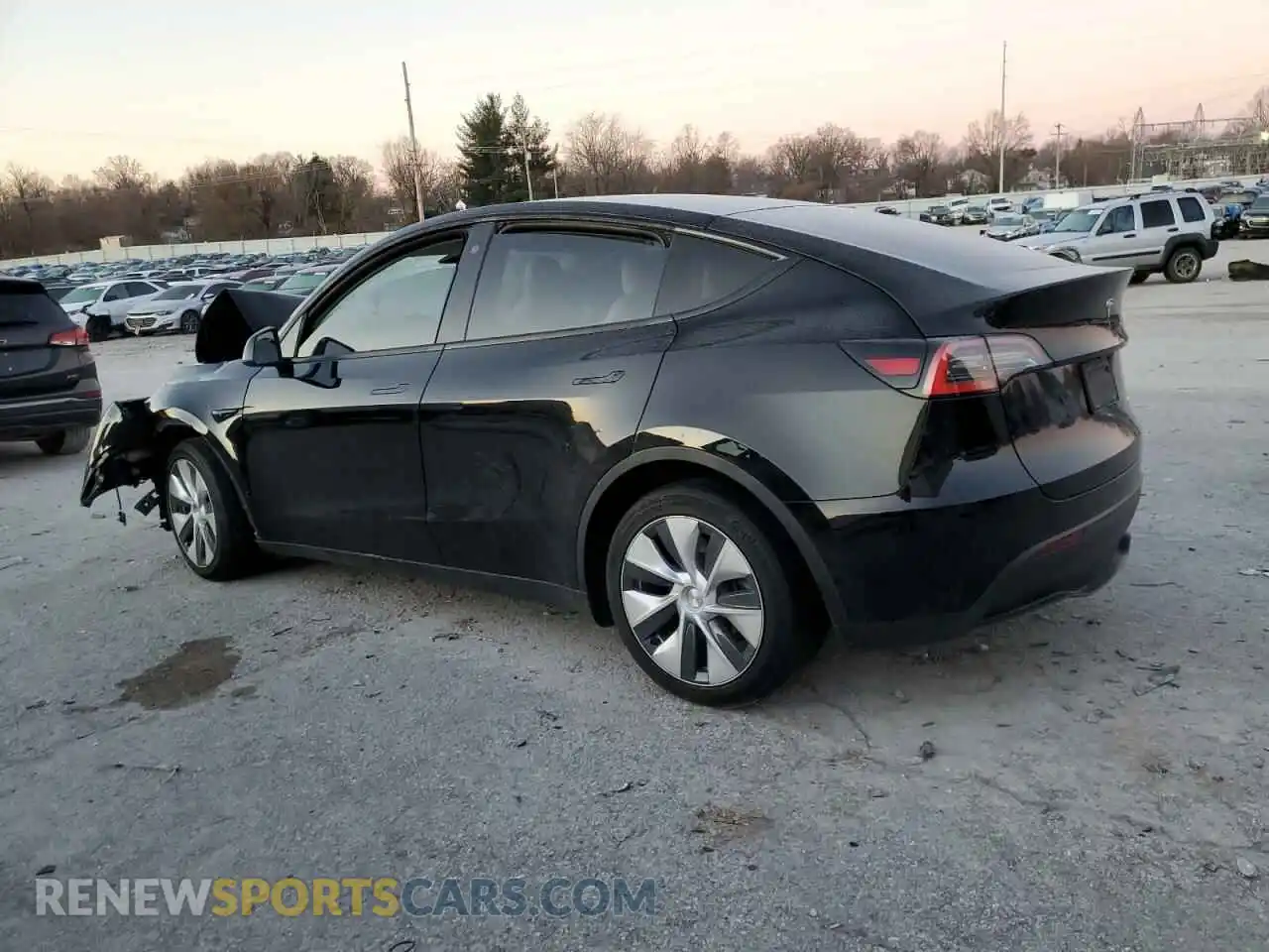 2 Photograph of a damaged car 5YJYGDEE6MF068806 TESLA MODEL Y 2021