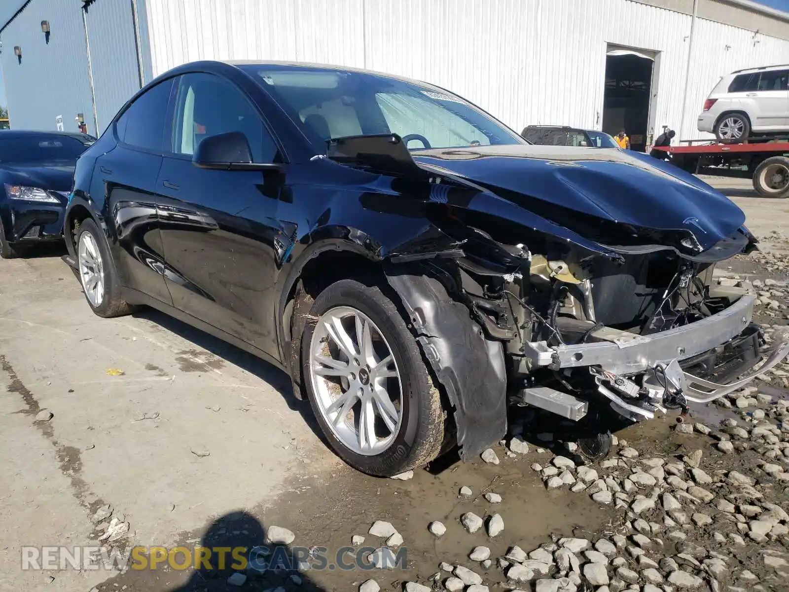 1 Photograph of a damaged car 5YJYGDEE6MF077120 TESLA MODEL Y 2021