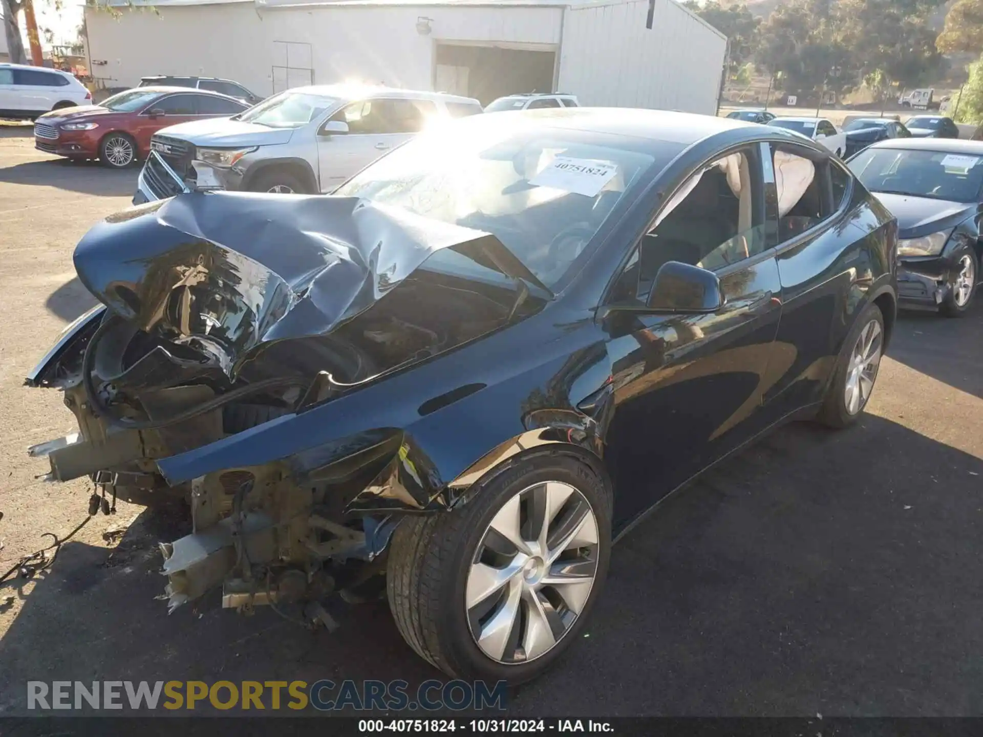 2 Photograph of a damaged car 5YJYGDEE6MF087257 TESLA MODEL Y 2021