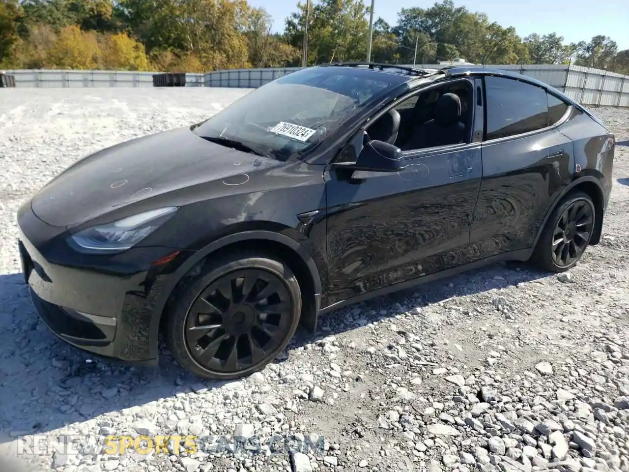 1 Photograph of a damaged car 5YJYGDEE6MF100055 TESLA MODEL Y 2021