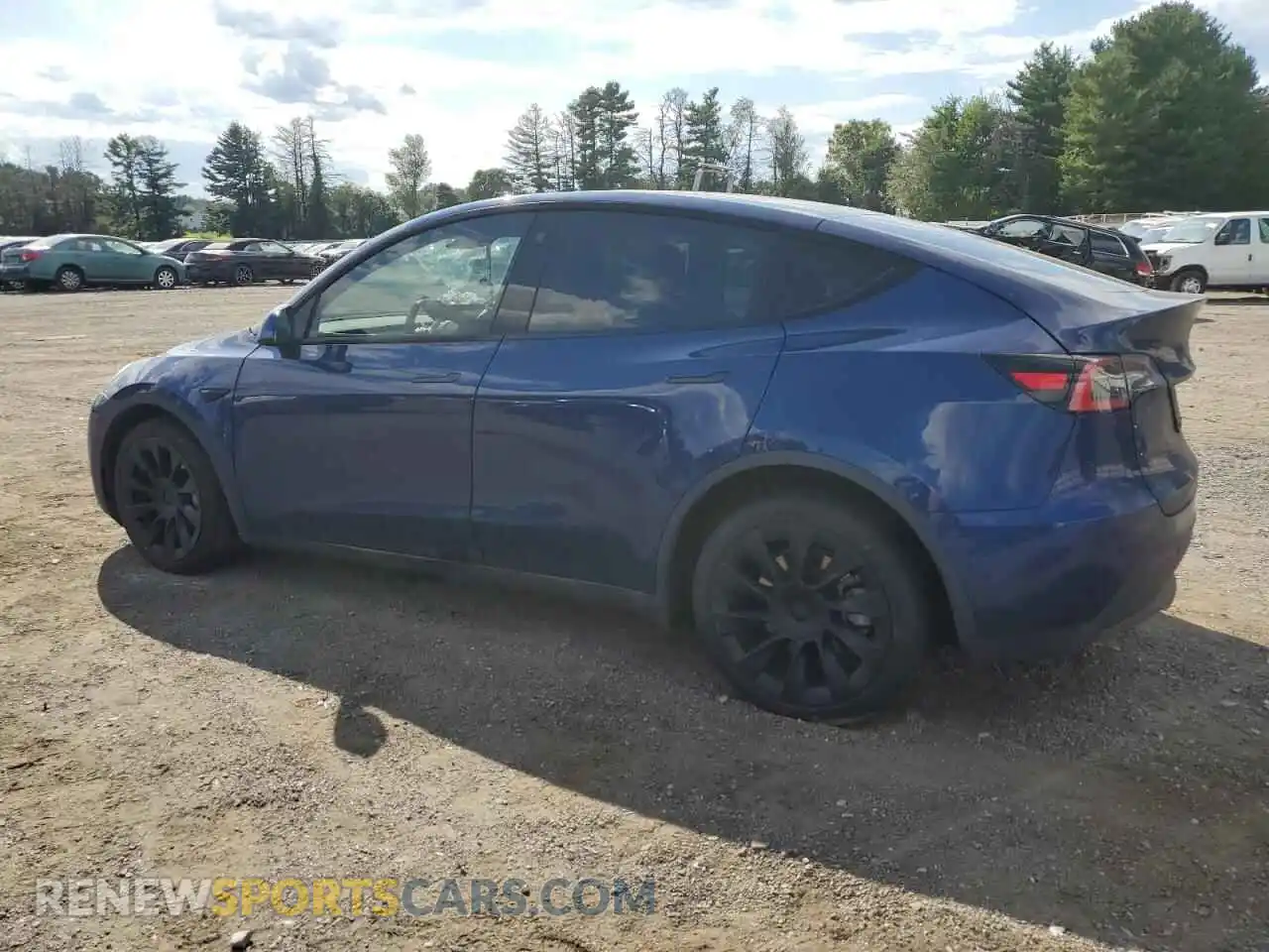 2 Photograph of a damaged car 5YJYGDEE6MF125232 TESLA MODEL Y 2021