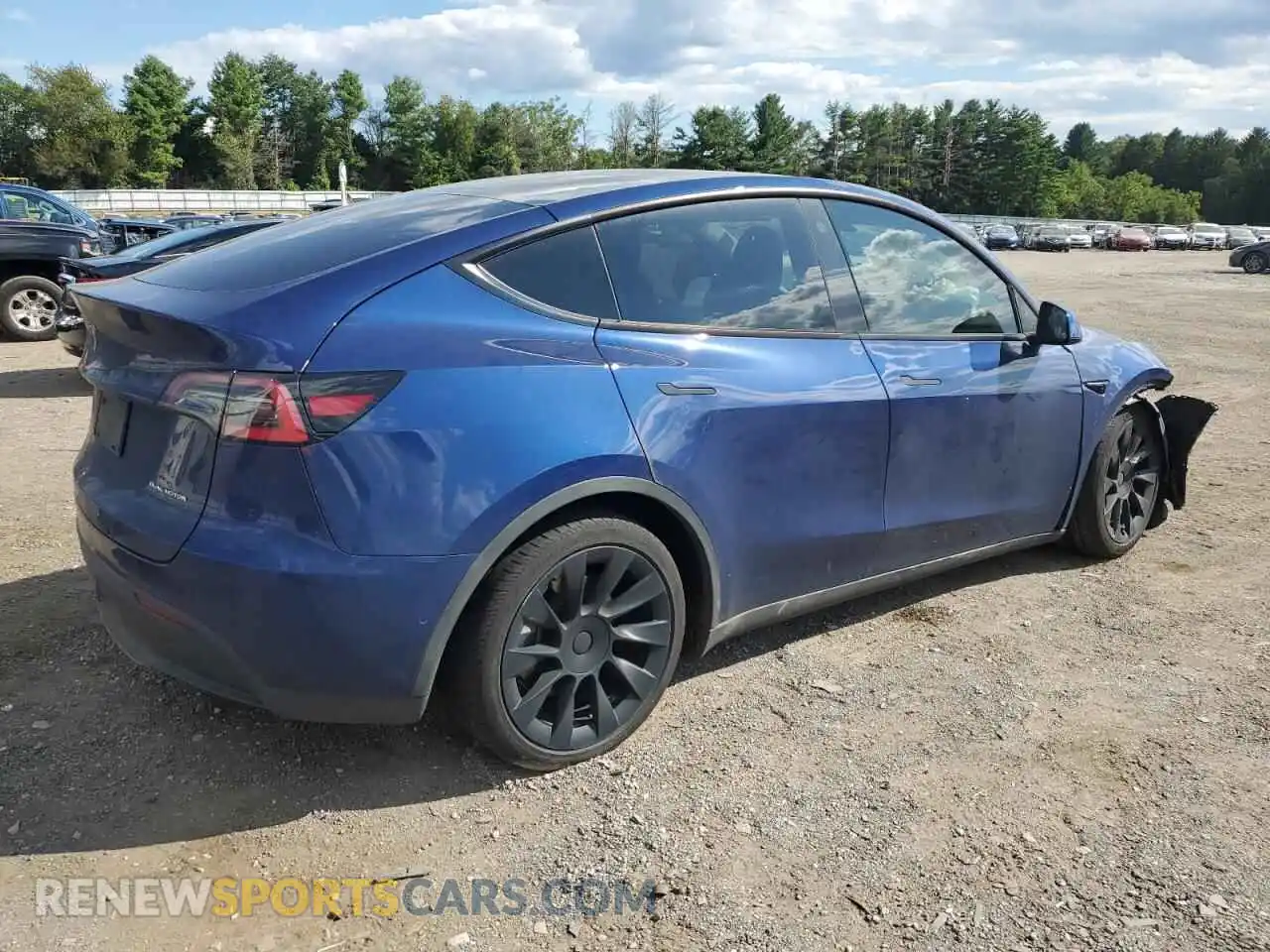 3 Photograph of a damaged car 5YJYGDEE6MF125232 TESLA MODEL Y 2021