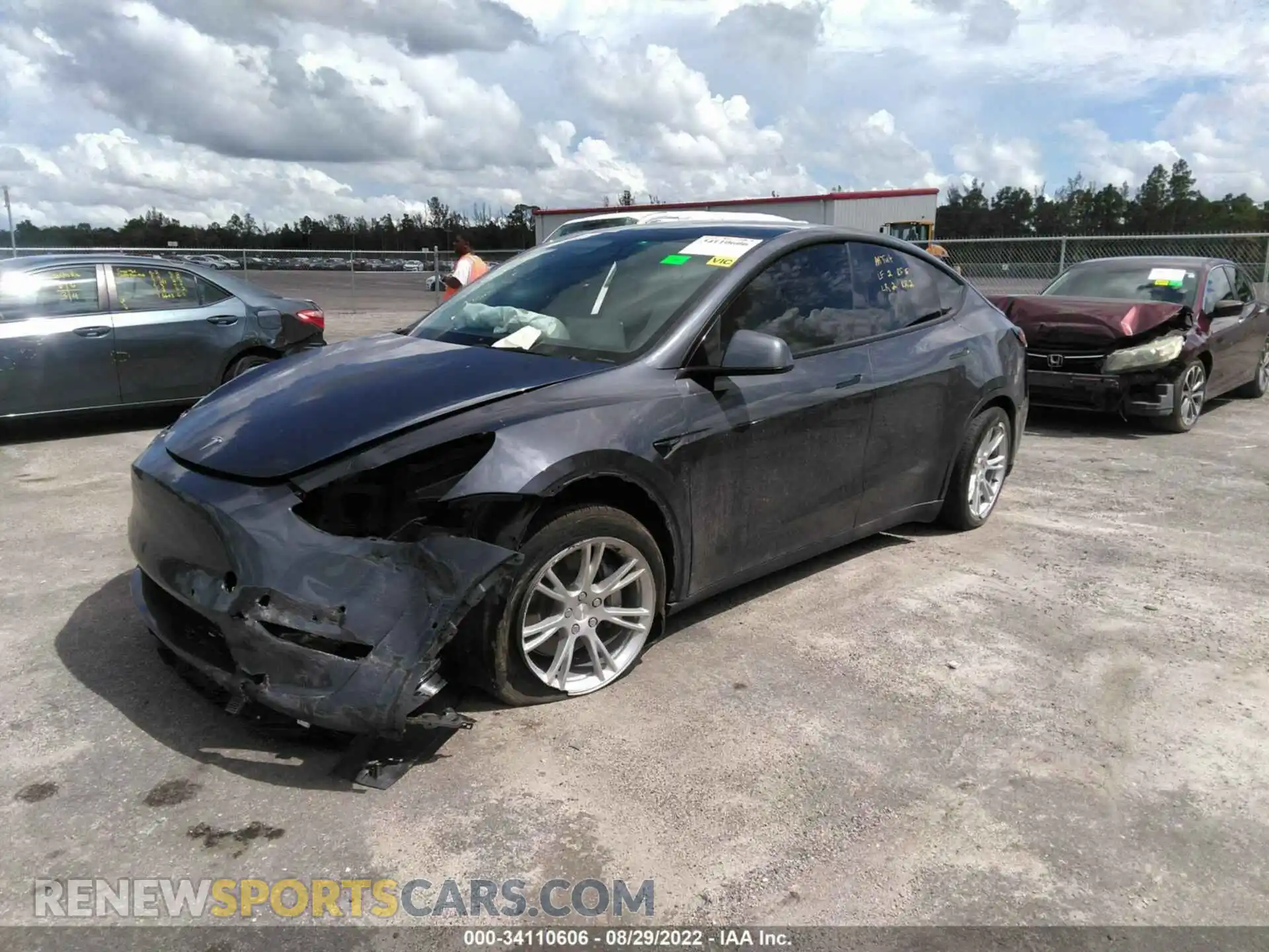 2 Photograph of a damaged car 5YJYGDEE6MF179209 TESLA MODEL Y 2021