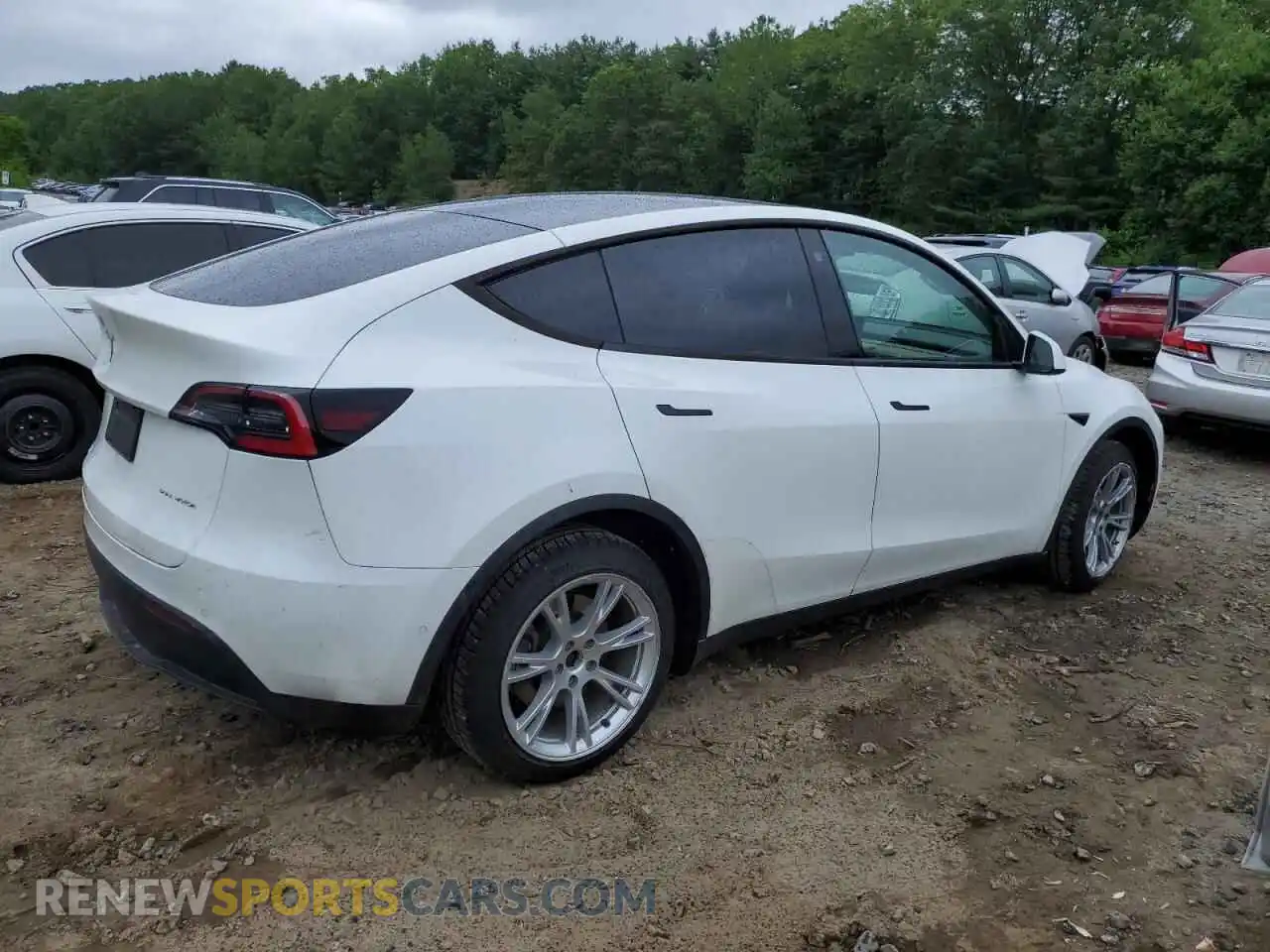3 Фотография поврежденного автомобиля 5YJYGDEE6MF185379 TESLA MODEL Y 2021