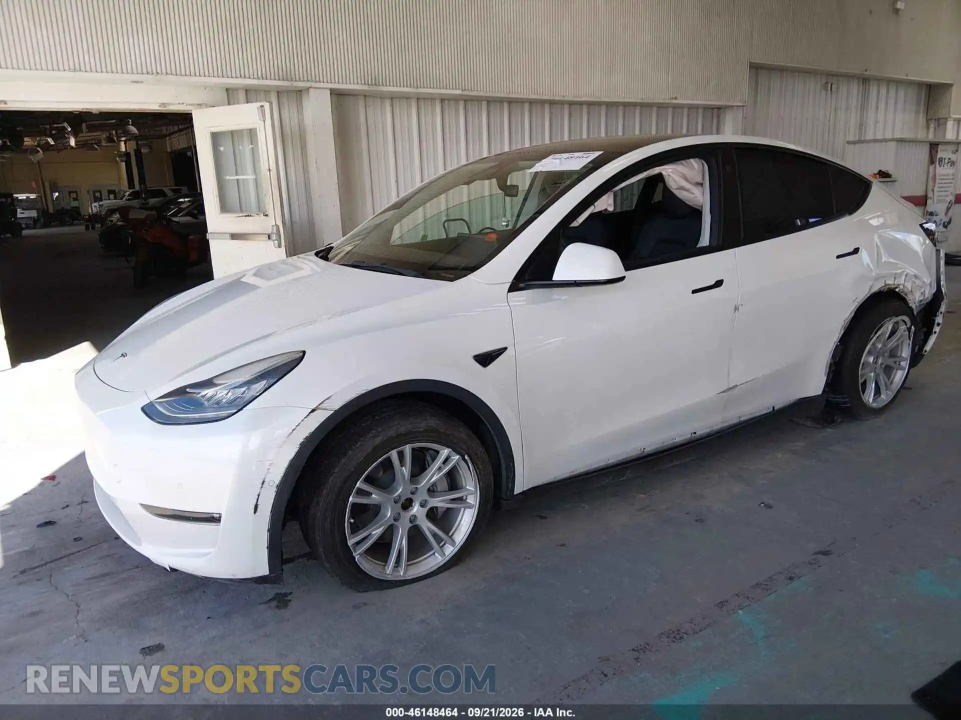 2 Photograph of a damaged car 5YJYGDEE6MF191327 TESLA MODEL Y 2021