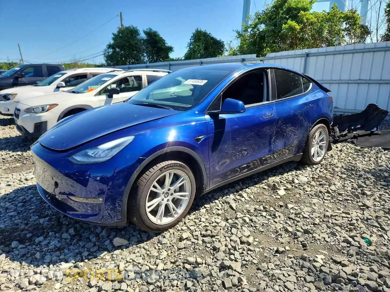 1 fotografías del automóvil dañado 5YJYGDEE6MF196804 TESLA MODEL Y 2021