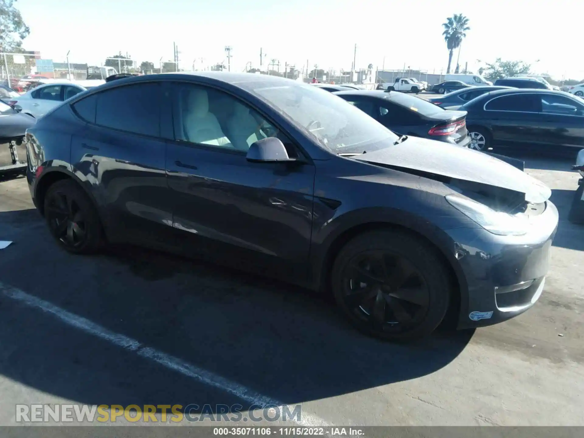 1 Photograph of a damaged car 5YJYGDEE6MF201676 TESLA MODEL Y 2021