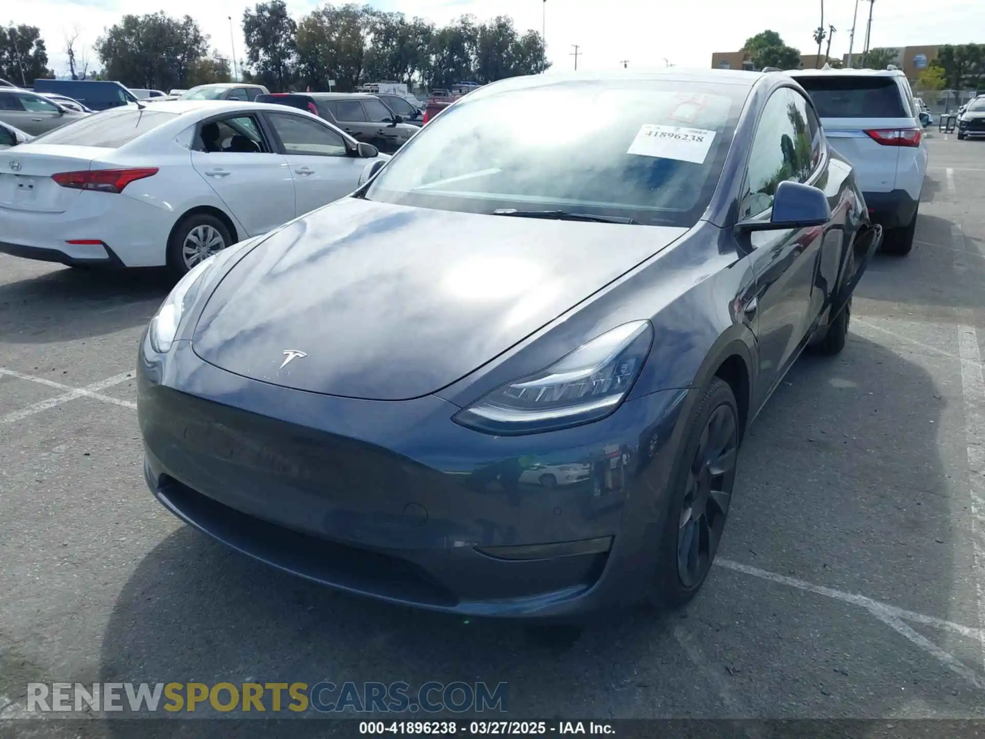 2 Photograph of a damaged car 5YJYGDEE6MF209034 TESLA MODEL Y 2021