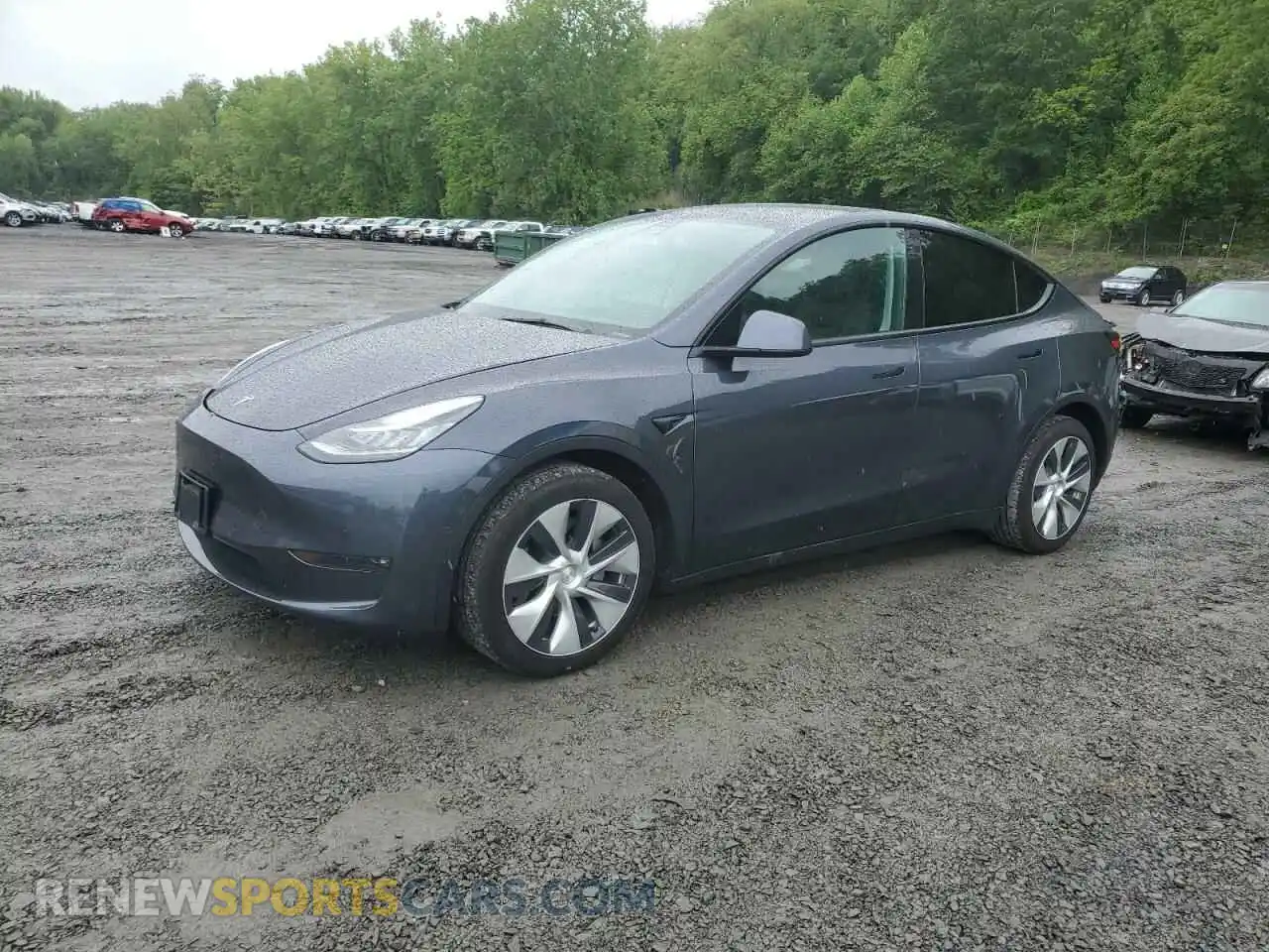 1 Photograph of a damaged car 5YJYGDEE6MF233205 TESLA MODEL Y 2021