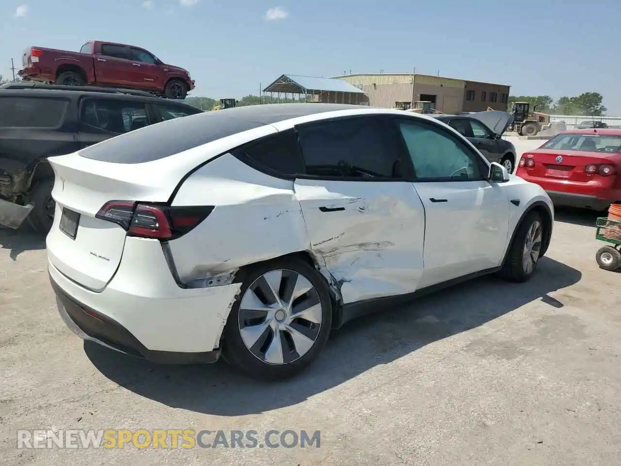 3 Photograph of a damaged car 5YJYGDEE6MF261229 TESLA MODEL Y 2021