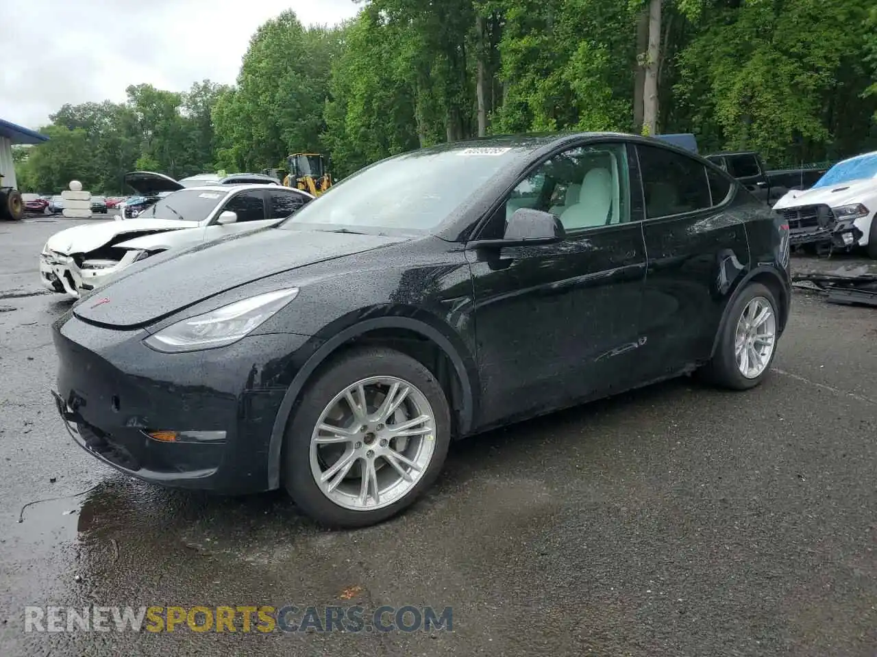1 Photograph of a damaged car 5YJYGDEE6MF288446 TESLA MODEL Y 2021