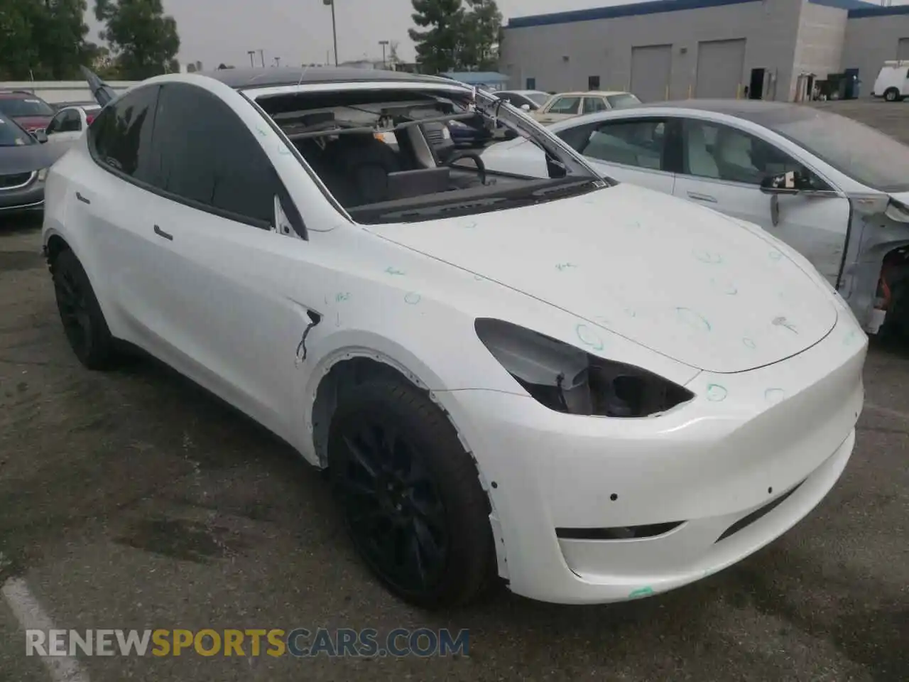 1 Photograph of a damaged car 5YJYGDEE6MF296028 TESLA MODEL Y 2021