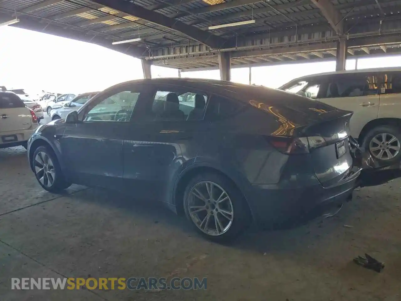 2 Photograph of a damaged car 5YJYGDEE6MF296692 TESLA MODEL Y 2021