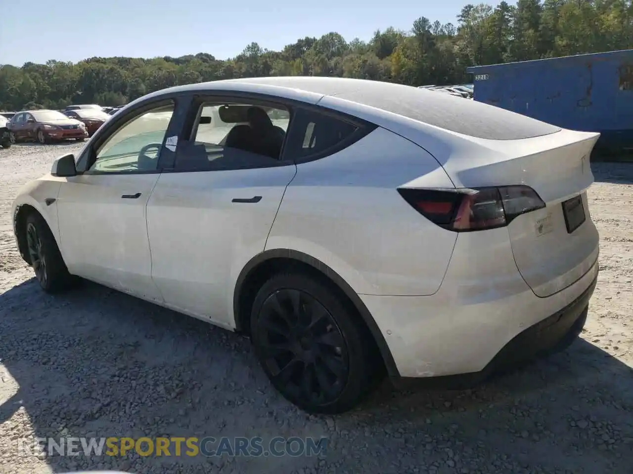 2 Photograph of a damaged car 5YJYGDEE6MF302085 TESLA MODEL Y 2021