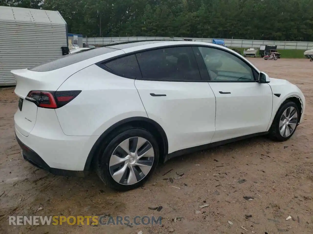 3 Photograph of a damaged car 5YJYGDEE7MF077689 TESLA MODEL Y 2021