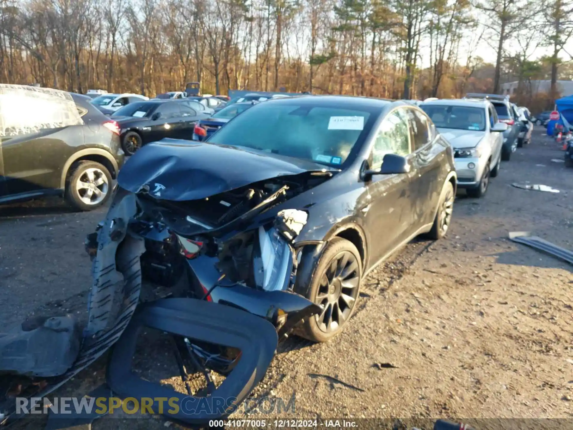 2 Photograph of a damaged car 5YJYGDEE7MF077983 TESLA MODEL Y 2021
