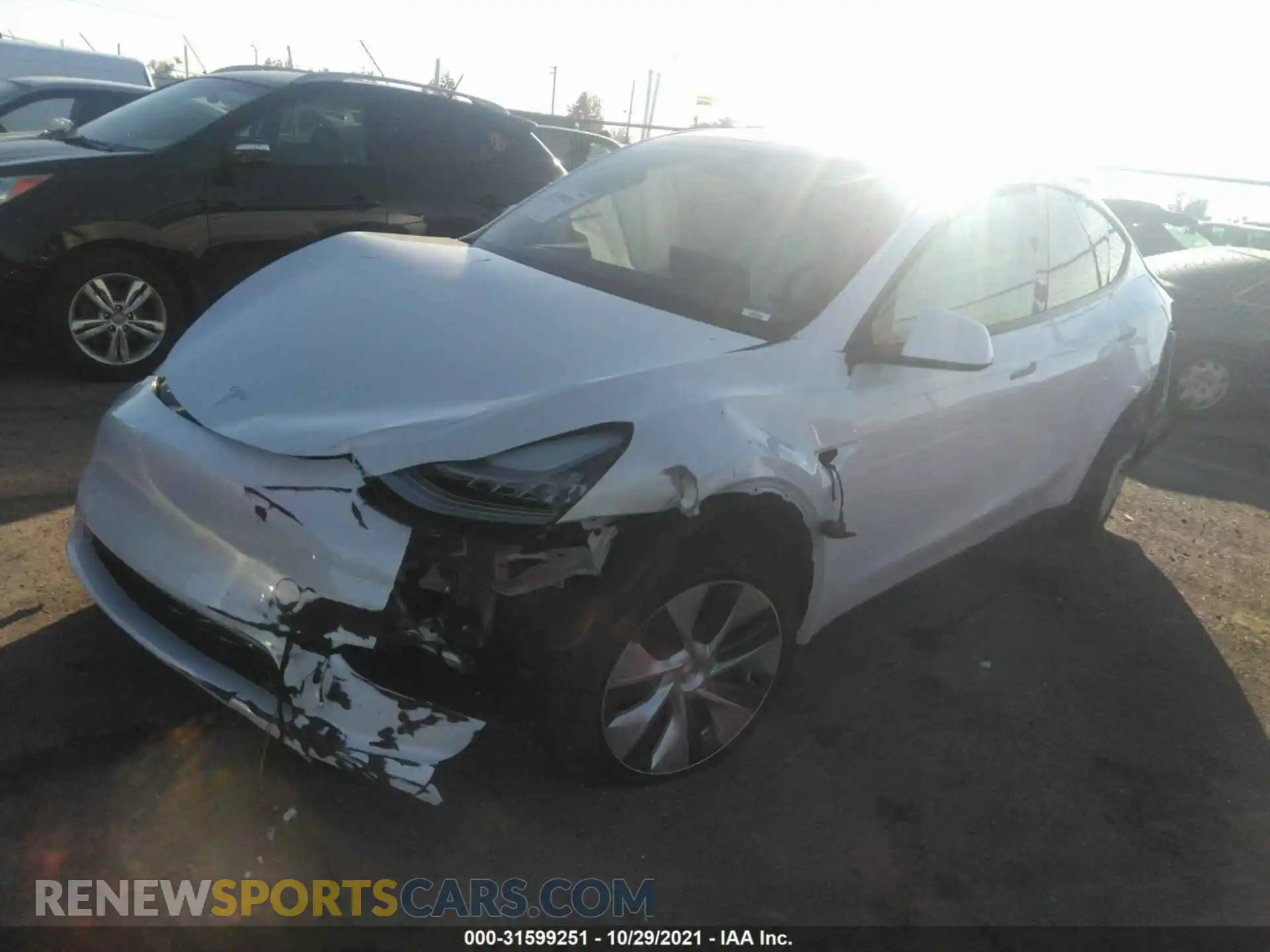 2 Photograph of a damaged car 5YJYGDEE7MF096100 TESLA MODEL Y 2021