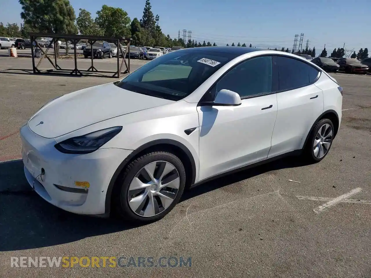 1 Photograph of a damaged car 5YJYGDEE7MF118998 TESLA MODEL Y 2021