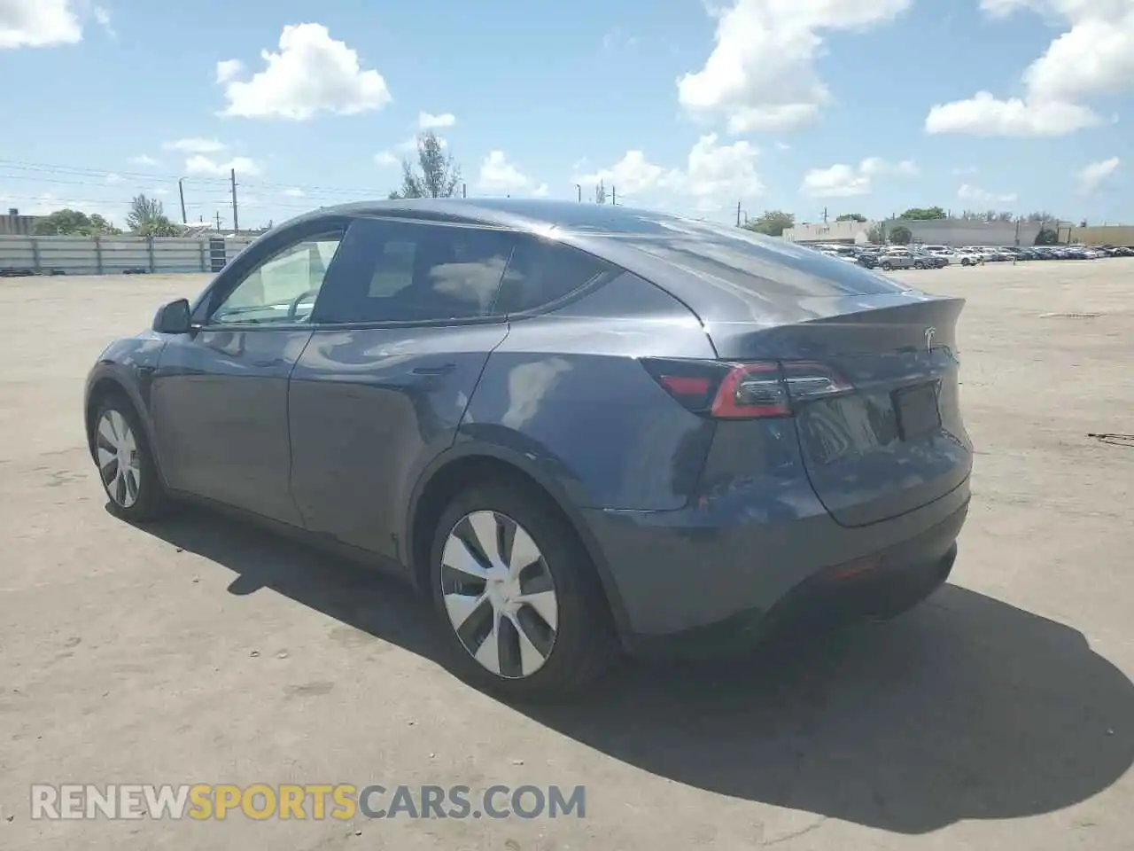 2 Photograph of a damaged car 5YJYGDEE7MF130634 TESLA MODEL Y 2021