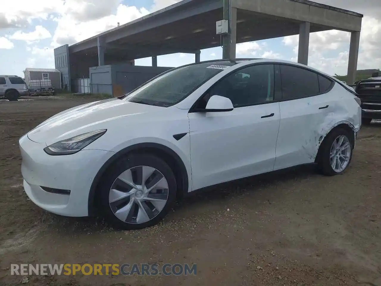 1 Photograph of a damaged car 5YJYGDEE7MF131539 TESLA MODEL Y 2021
