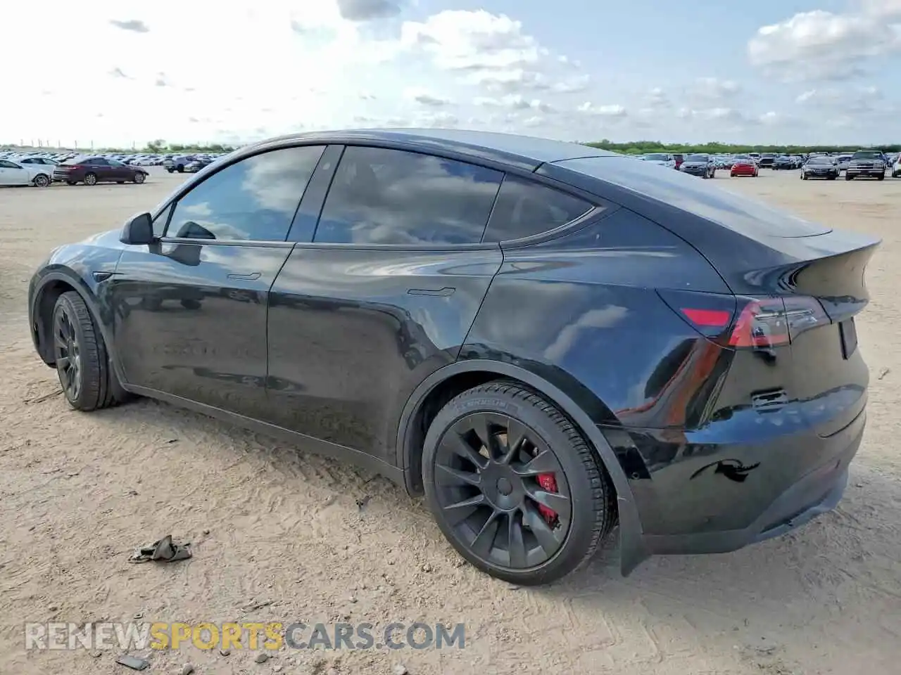 2 Photograph of a damaged car 5YJYGDEE7MF143142 TESLA MODEL Y 2021