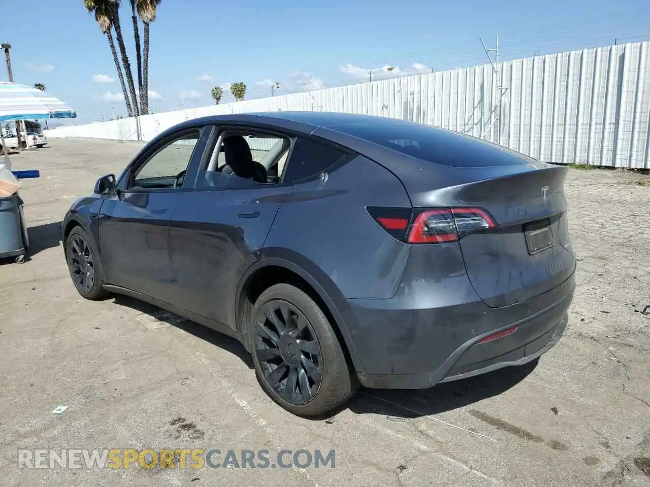 2 Photograph of a damaged car 5YJYGDEE7MF152990 TESLA MODEL Y 2021