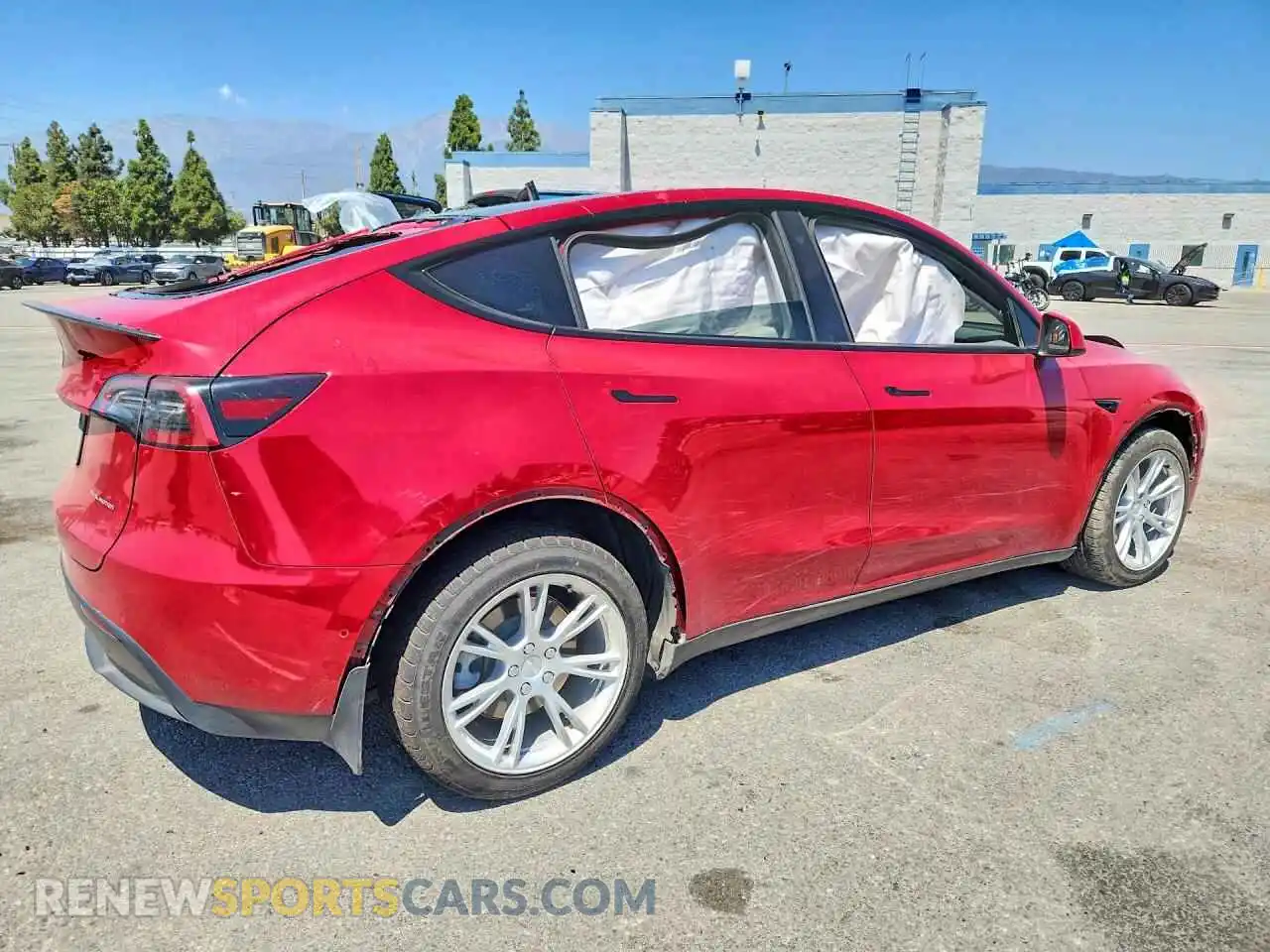 3 Photograph of a damaged car 5YJYGDEE7MF153637 TESLA MODEL Y 2021
