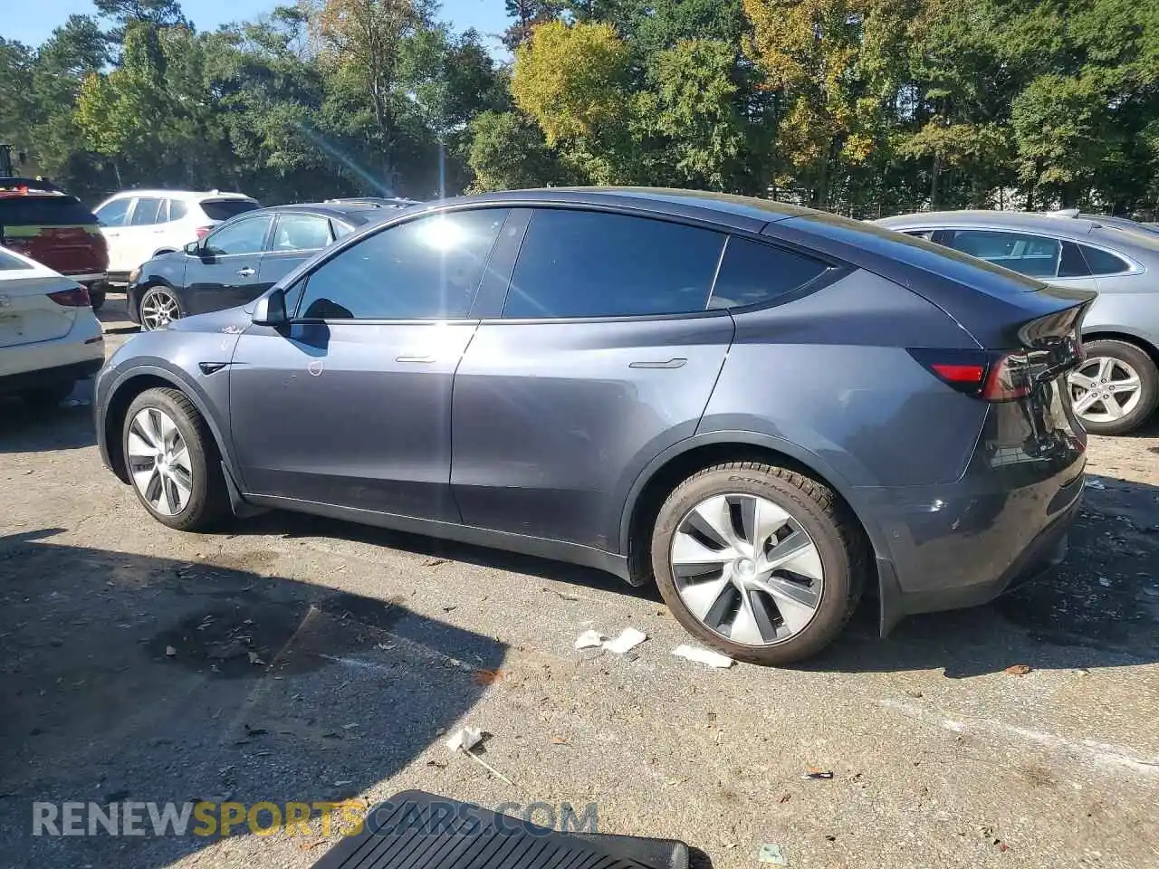 2 Photograph of a damaged car 5YJYGDEE7MF173810 TESLA MODEL Y 2021