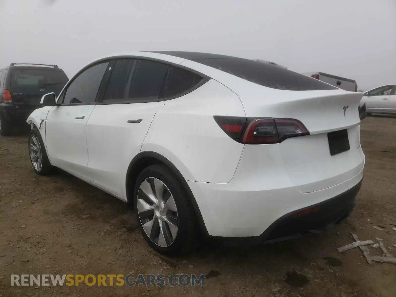 3 Photograph of a damaged car 5YJYGDEE7MF181910 TESLA MODEL Y 2021