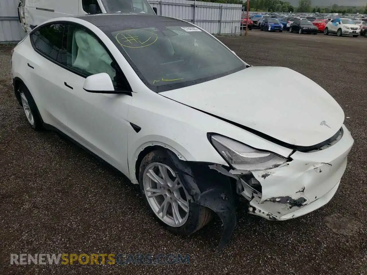 1 Photograph of a damaged car 5YJYGDEE7MF186640 TESLA MODEL Y 2021