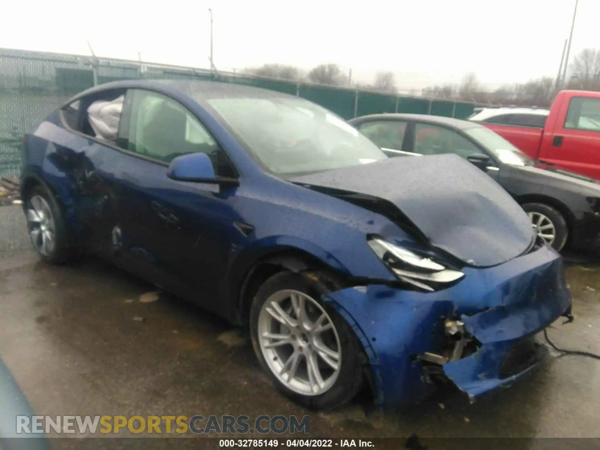 1 Photograph of a damaged car 5YJYGDEE7MF188226 TESLA MODEL Y 2021