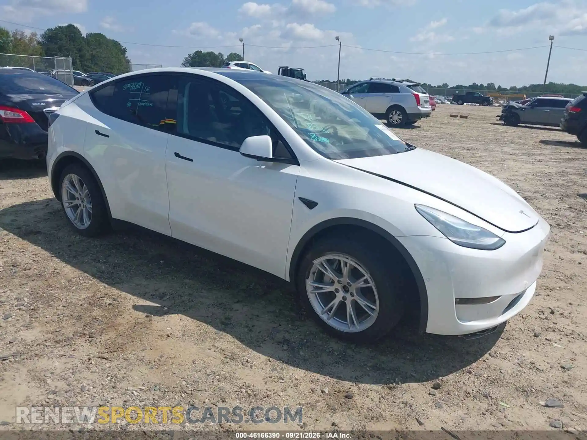 1 Photograph of a damaged car 5YJYGDEE7MF190168 TESLA MODEL Y 2021
