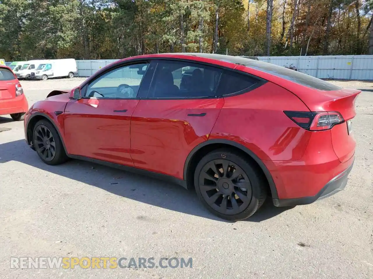 2 Photograph of a damaged car 5YJYGDEE7MF193295 TESLA MODEL Y 2021